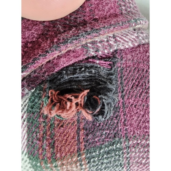 Vintage OshKosh B'Gosh Red Heavy Flannel Shirt Black Buttons Men's Large - Picture 7 of 10